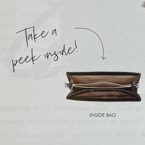 NWOT- Magnolia and Vine Uptown Clutch with 3 Versa Accents - Picture 7 of 7